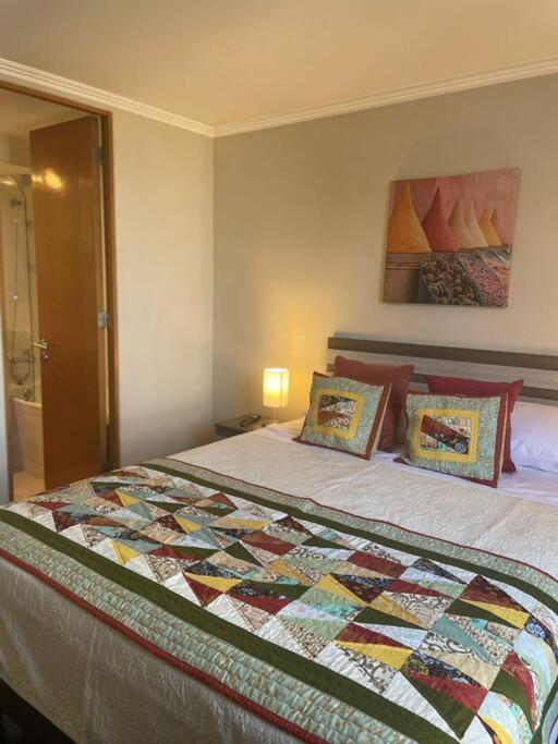 Providencia A Pasos Del Metro Pedro De Valdivia Apartman Santiago Kültér fotó