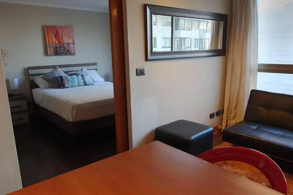 Providencia A Pasos Del Metro Pedro De Valdivia Apartman Santiago Kültér fotó